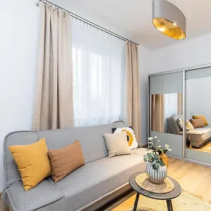 Apartament Superapart Genewska 3, Warszawa