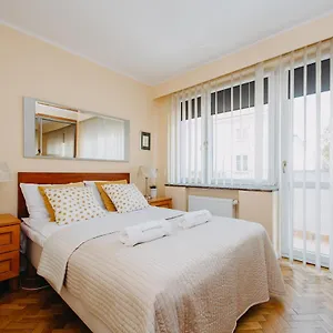 Апартаменты Shortstaypoland Warecka, Варшава